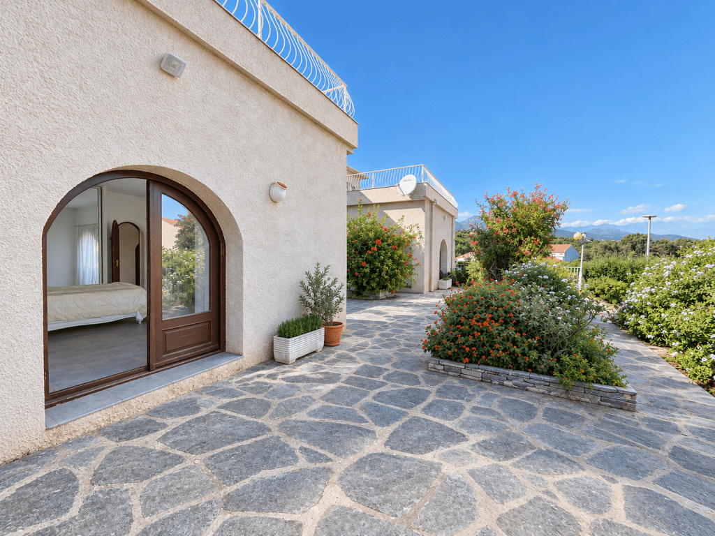 Appartement 5 pièces 263 m² · à Biguglia · 263 m² · 420 000 €